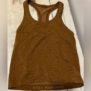 Lululemon Swiftly Tank Cropped Length